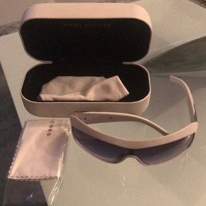 Brand new Marc Jacob white sunglasses box & wipe